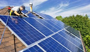 Service d'installation de photovoltaïque et tuiles photovoltaïques à Montfort-le-Gesnois